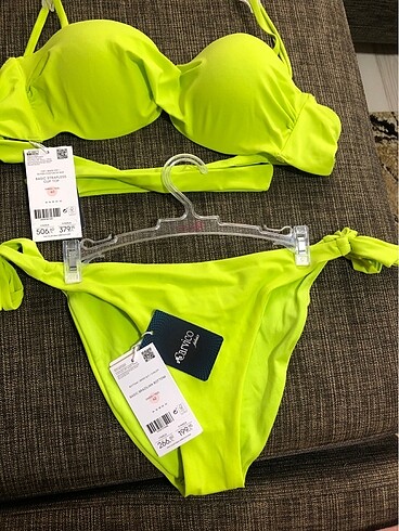 42 Beden Penti Bikini Takımı