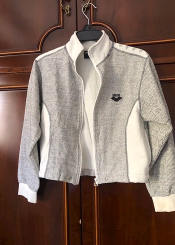 Gri Fermuarlı Kısa Kesim Kadın Ceket - Görsel 5