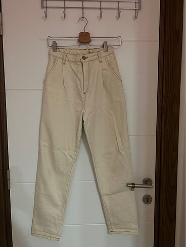 TRENDYOLMILLA MOM JEAN