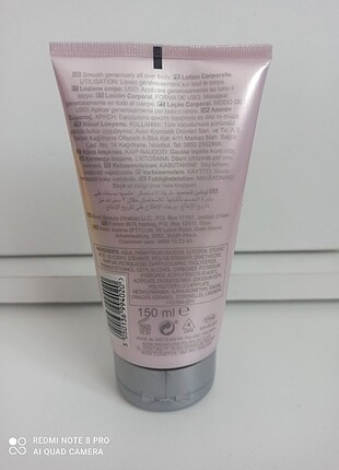 Avon Avon luminata parfümlü vücut losyonu