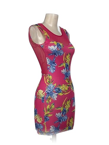 Zara Zara Kısa Elbise %70 İndirimli.
