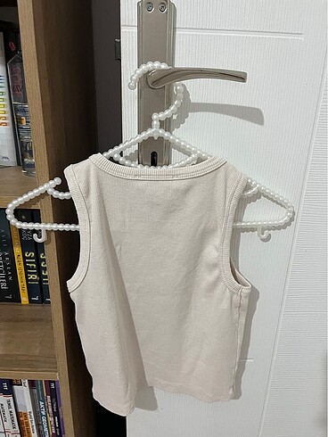 Koton krem crop