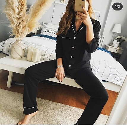 Siyah pijama