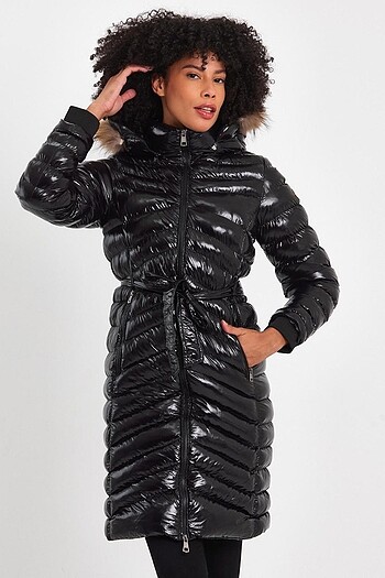MONCLER UZUN KADIN MONT