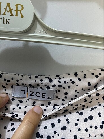 42 Beden çeşitli Renk Diğer