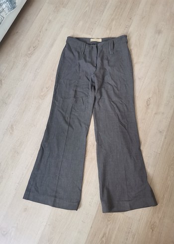 Gri Düğmeli Midi Kumaş Kadın Pantolon