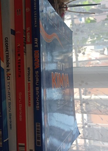 AYT Kimya Soru Bankası ve Diğer Sınav Kitapları