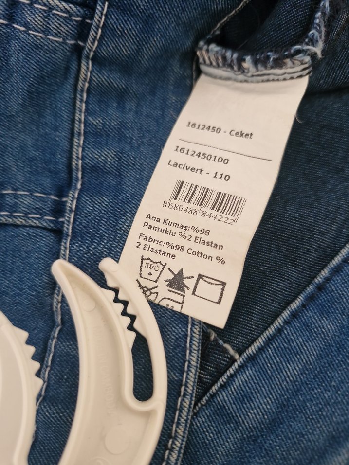 Kızlar için düğmeli parlak kot çeket - Görsel 4