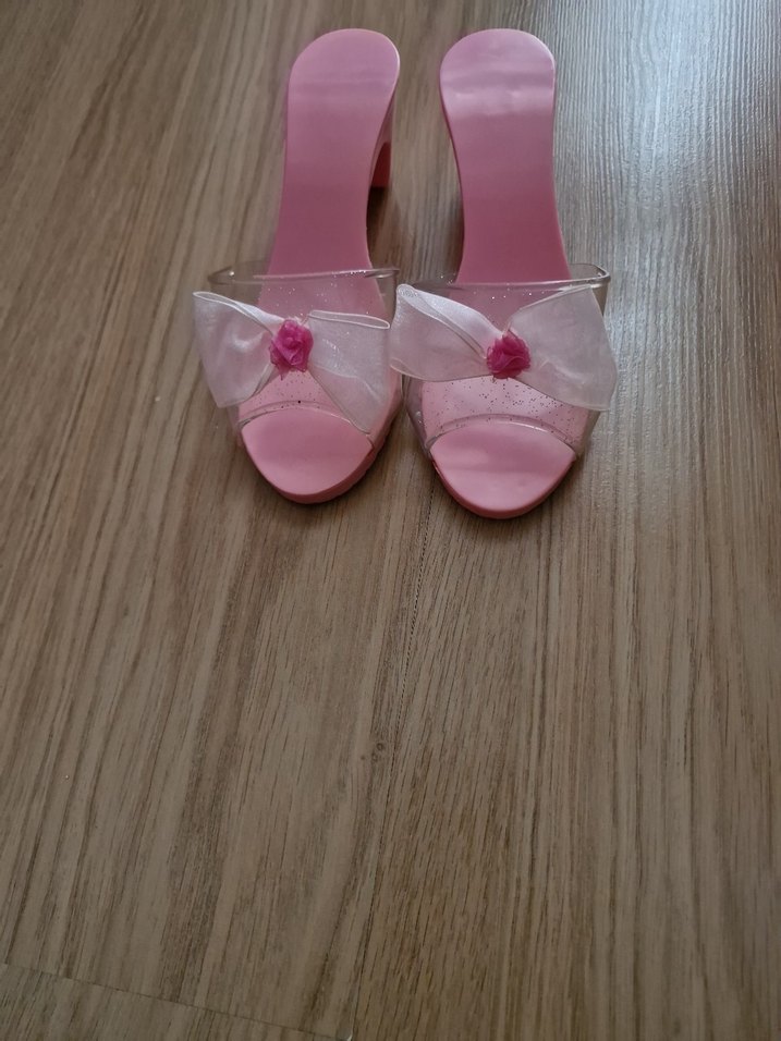 Pembe Fiyonklu  çocuk terlik özel günleriniz için - Görsel 2