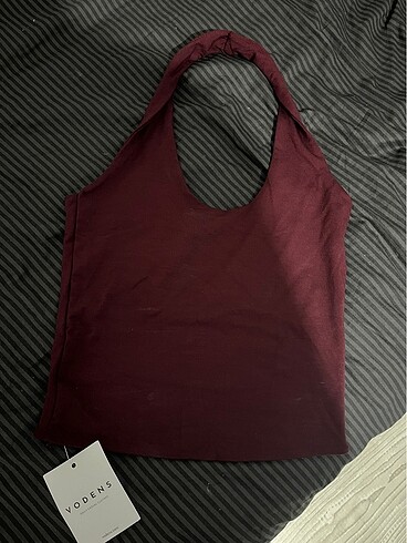 bordo halter yaka etiketli