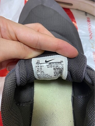 38,5 Beden Nike air max oketo