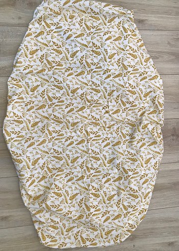 Altın Renkli  bebek Lastikli Çarşaf - Görsel 3