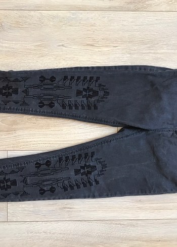 Nakışlı Siyah Bohem Kadın Kot Pantolon