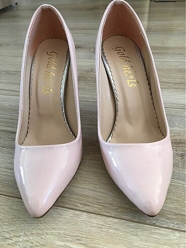 Stiletto ayakkabı