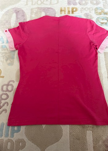 Pembe V Yaka Fırfırlı Kadın Tişört - Görsel 4