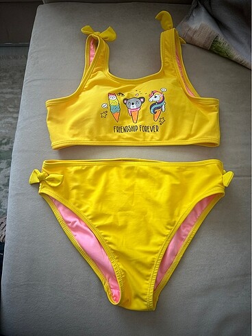 Sarı bikini