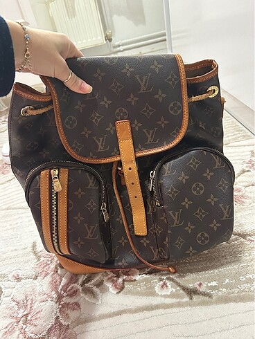  Beden Louis vuitton çanta