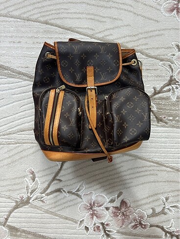 Louis vuitton çanta