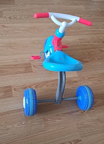 3 tekerlekli bisiklet