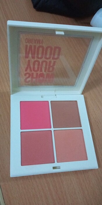 Pastel toz allık