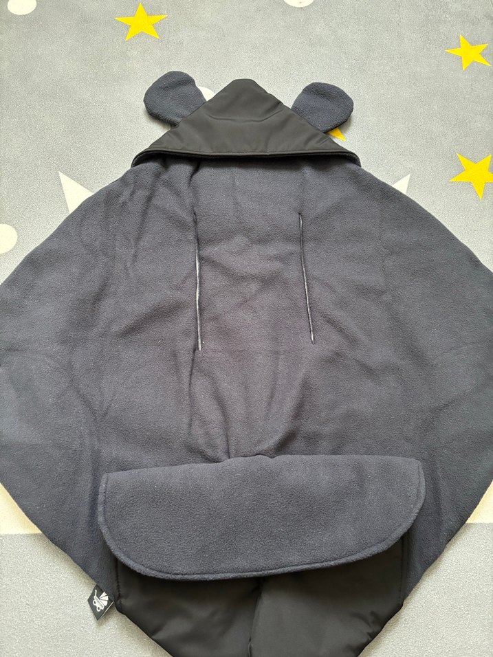 Siyah Kapüşonlu Bebek Tulumu - Görsel 3