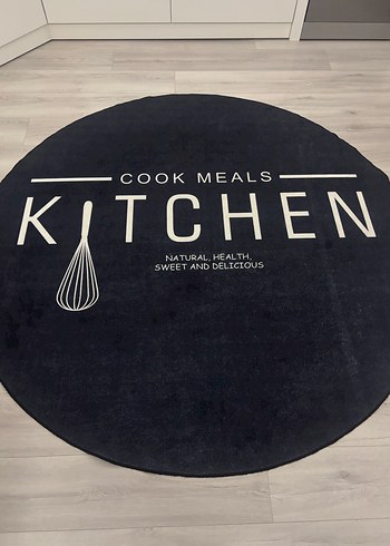 Siyah Baskılı Modern Mutfak Halısı - Görsel 3