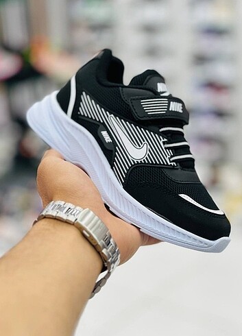31.35 NUMARA ARASI EFSANE SPOR AYAKKABI UNISEX NUMARA SORUN LÜTF