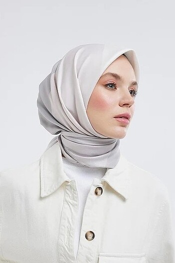QEF Degrade Twill Eşarp Ekru