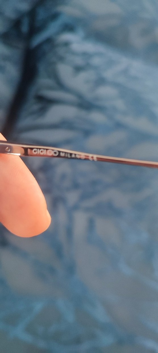 Yuvarlak Gri Kadın Gözlük - Görsel 2