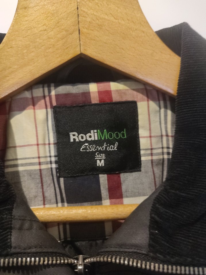 mont siyah - Görsel 3