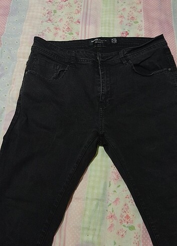 Az kullanılmış erkek jeans