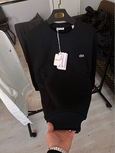 Lacoste Sweatshirt