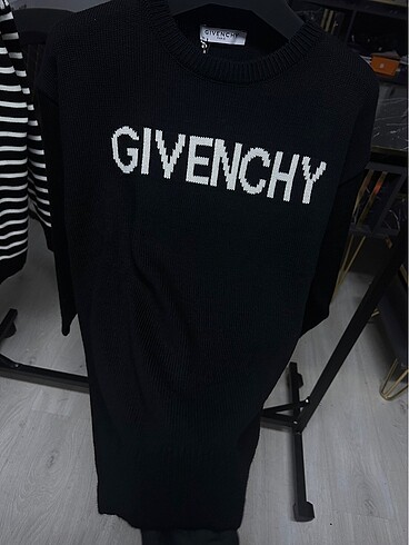 GIVENCHY Gıvenchy Triko Örme Kazak