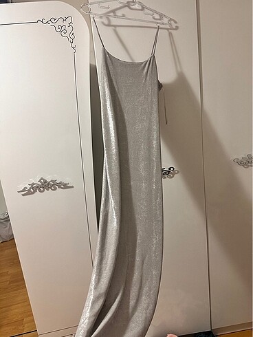 Pull bear uzun simli elbise