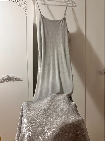 Pull and Bear Pull bear uzun simli elbise