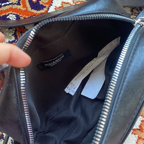  Beden Pull and Bear kadın çanta