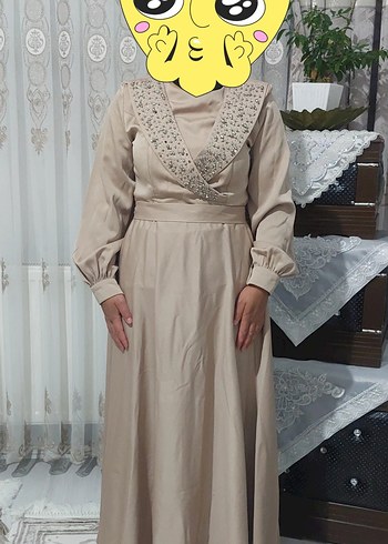 Bej Nakışlı Uzun Kollu Vintage Abiye Elbise
