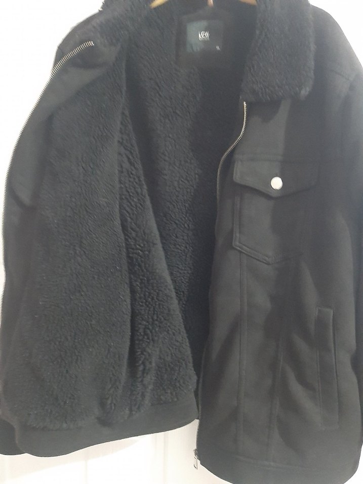 Siyah süvet mont içi kürklü sıfır ayarında - Görsel 4