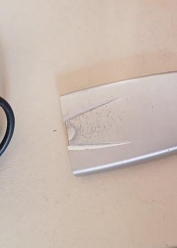 LG Gri ve Beyaz Eski Model Telefonlar - Görsel 6