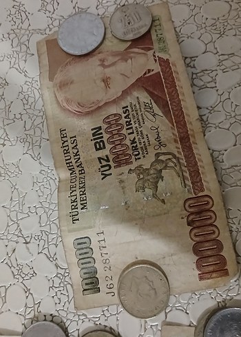 Gri Tonlarında Türk Lirası Hediyesi - Görsel 3