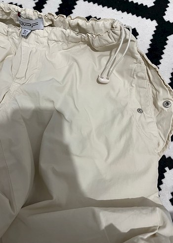 Kadın Bol Kesim Pantolon - Görsel 3