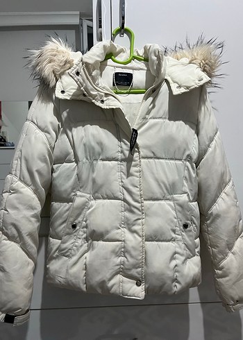 Bershka Şişme Mont - Görsel 7