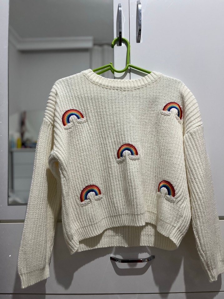 Gökkuşağı Desenli Beyaz Kazak - Görsel 5