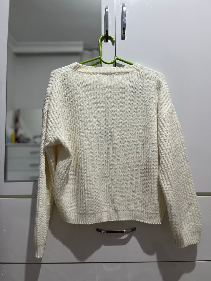 Gökkuşağı Desenli Beyaz Kazak - Görsel 4