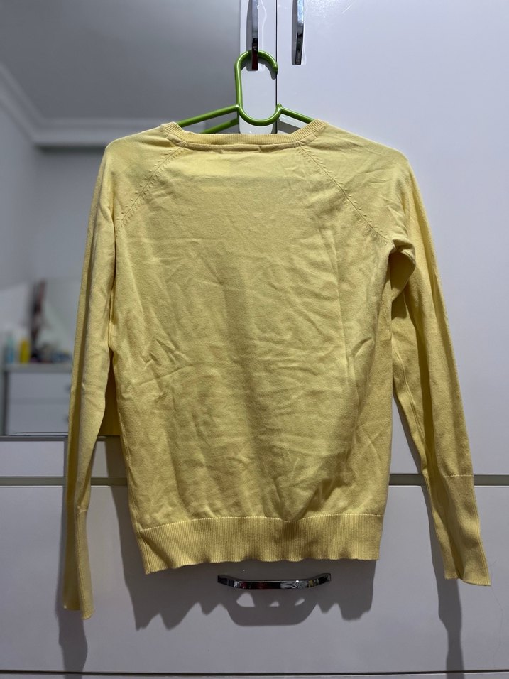 Sarı V Yaka Triko Kazak - Görsel 4