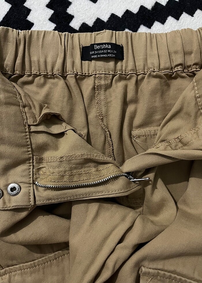 Bershka Kargo Pantolon - Görsel 4