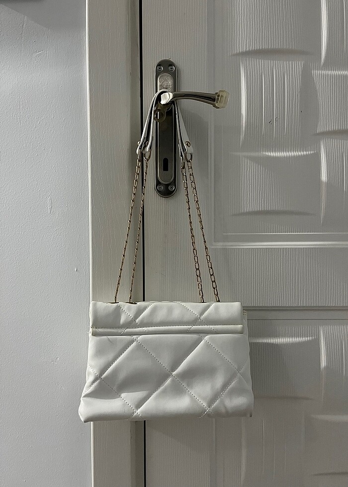 Beyaz Çanta - Görsel 3