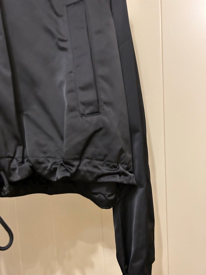 H&M Siyah Düğmeli Kadın saten Street Wear Ceket - Görsel 3