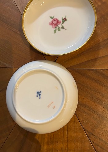 Fürstenberg Çiçek Desenli Altın Kenarlı Tabak - Görsel 2