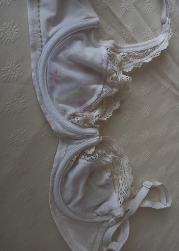 İşlemeli Beyaz Bohem Sütyen - Görsel 3